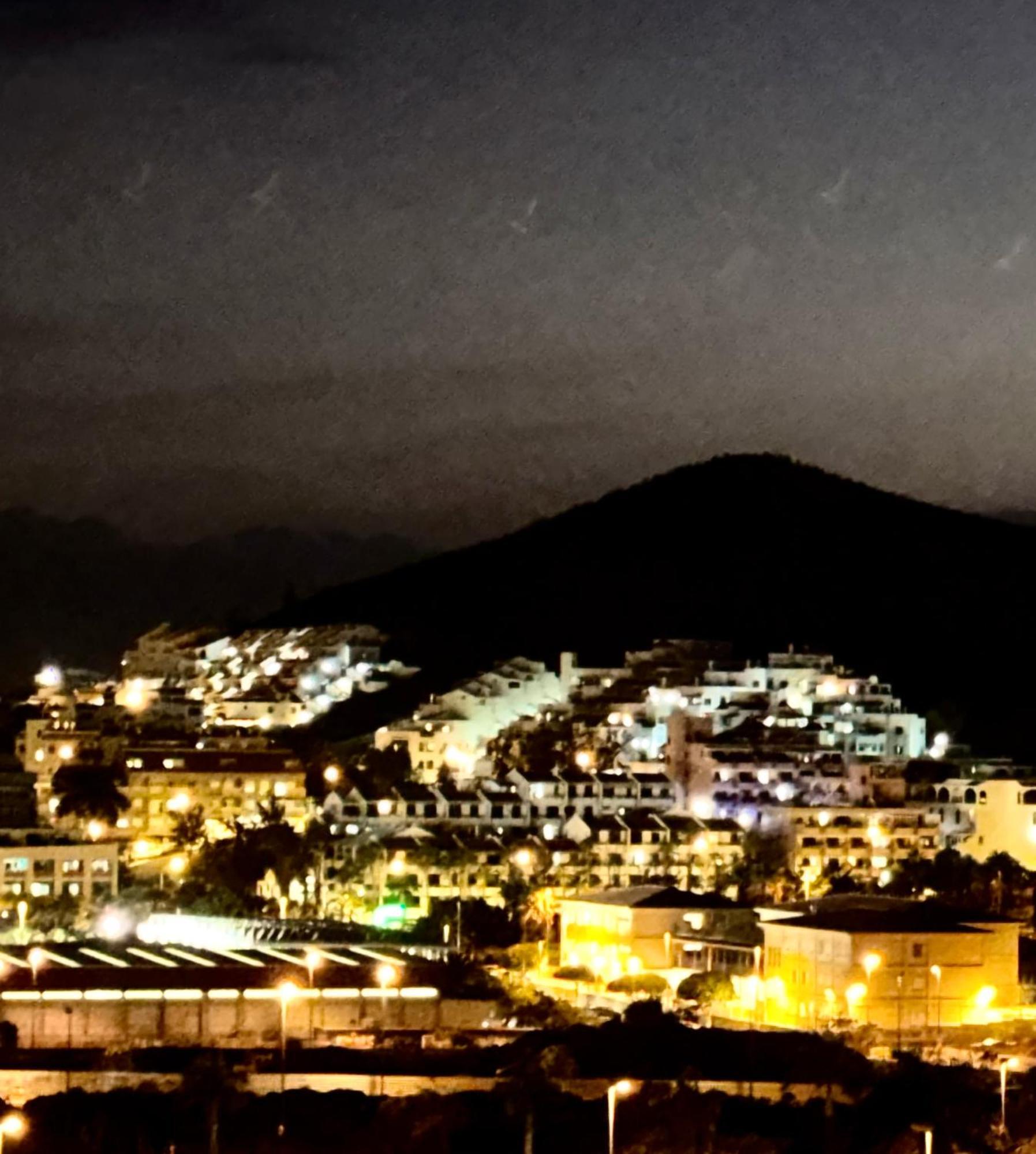 Happy Granada Daire Los Cristianos  Dış mekan fotoğraf
